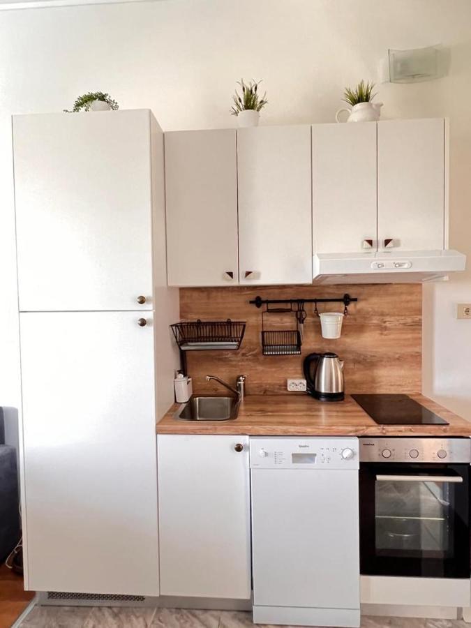 Apartments Valentinovo Klenovica Εξωτερικό φωτογραφία