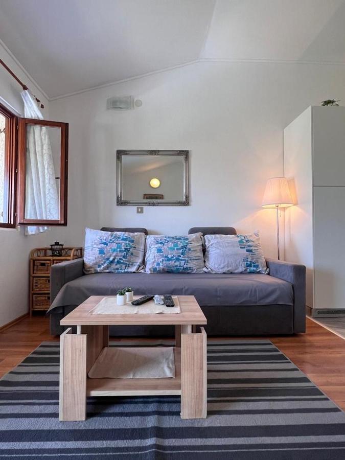 Apartments Valentinovo Klenovica Εξωτερικό φωτογραφία